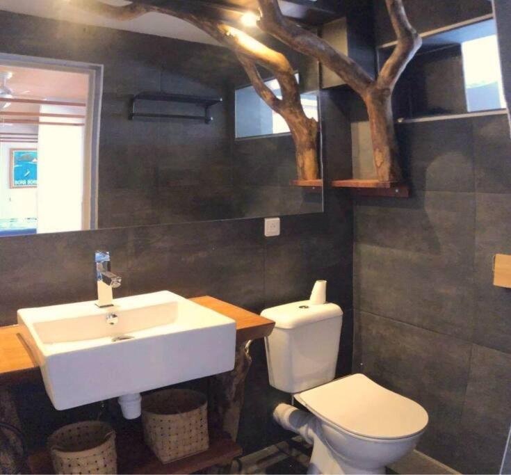 Suite Totalement Equipee Avec Vue Imprenable!!!! Punaauia  Exterior photo